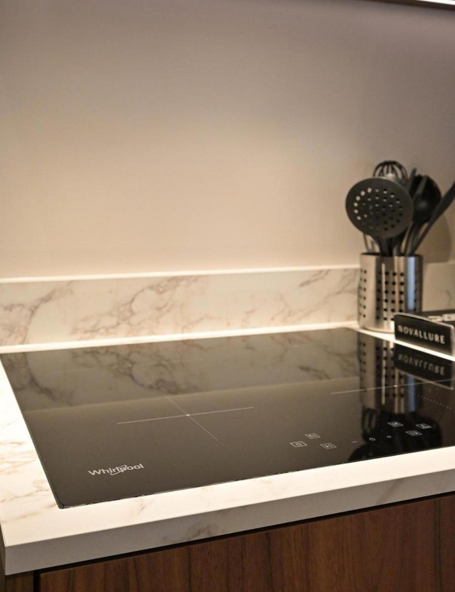 Novallure Downtown - Short Stay Apartments デン・ハーグ 部屋 写真