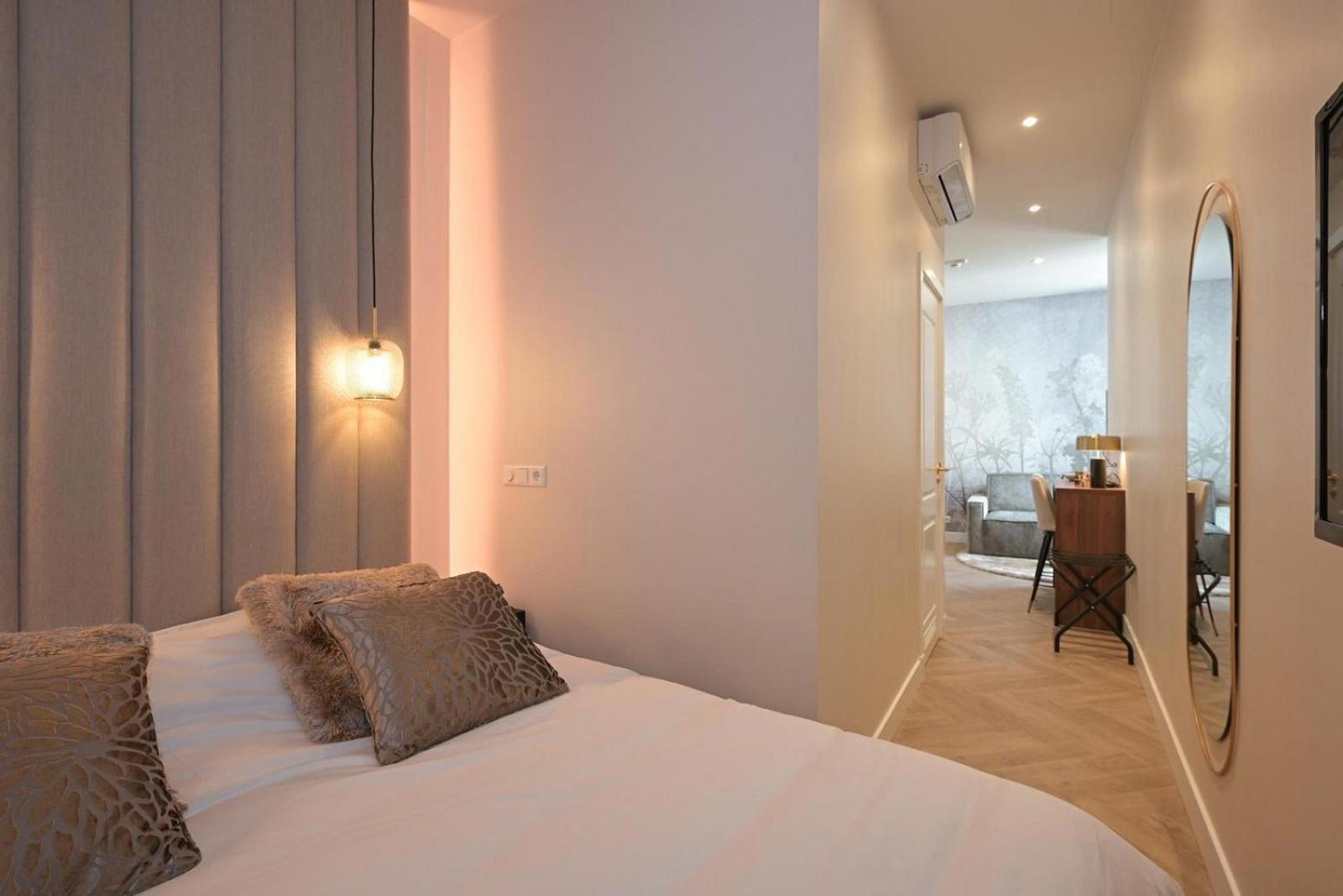 Novallure Downtown - Short Stay Apartments デン・ハーグ 部屋 写真