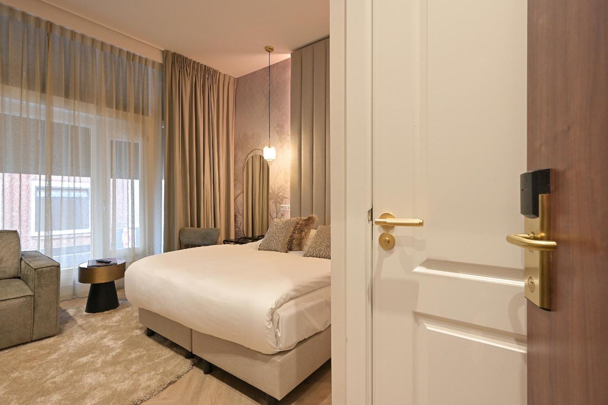 Novallure Downtown - Short Stay Apartments デン・ハーグ エクステリア 写真