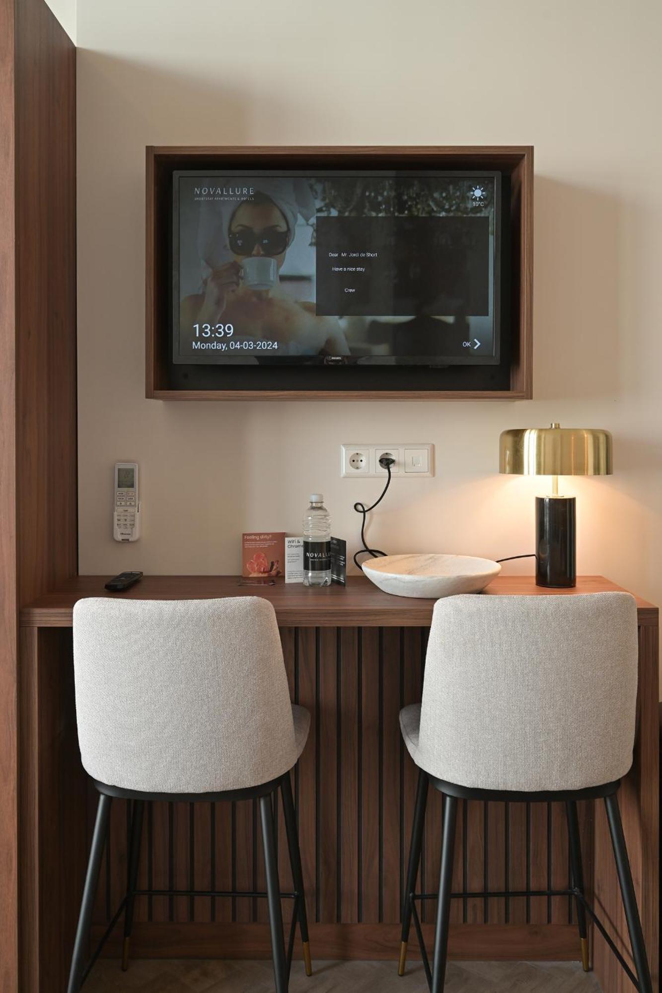 Novallure Downtown - Short Stay Apartments デン・ハーグ エクステリア 写真